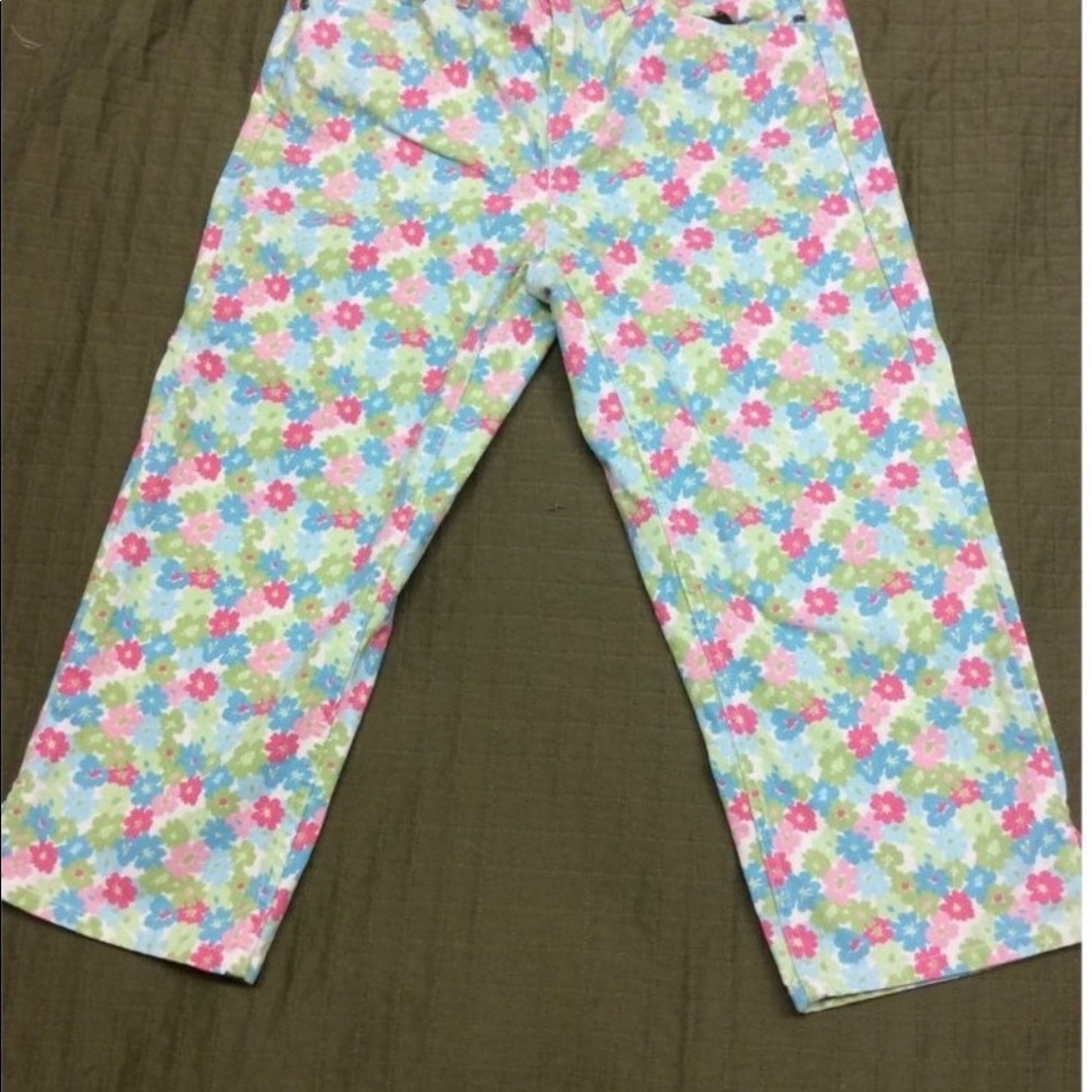 Liz Claiborne Michaela Floral Capris Size 8